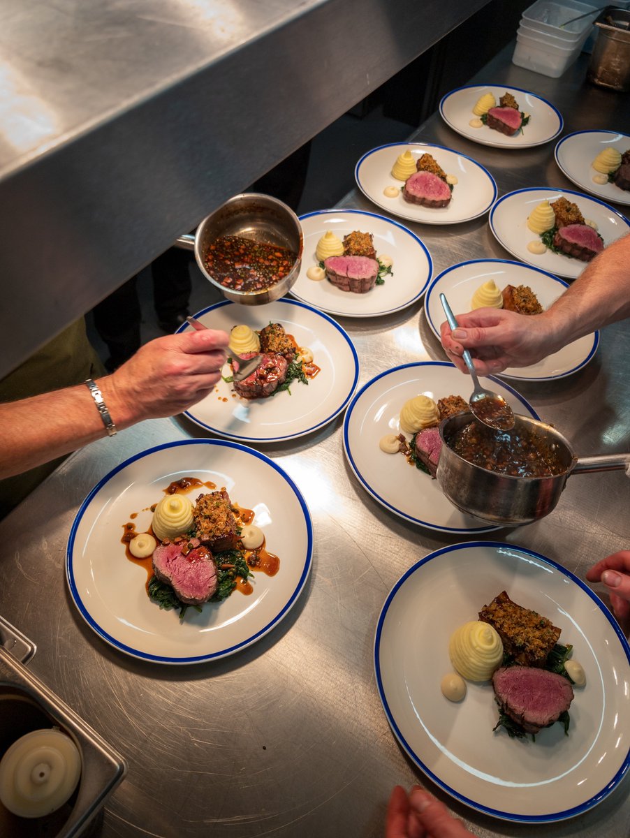 The White Horse Pub (@thewhitehorsepu) on Twitter photo MAIN
Slow cooked short-rib, roast beef fillet, celeriac, spinach, bone marrow gratin and sauce reform
🍽️ Guest Chef Night with <a href="/ChrisTanner07/">Chris Tanner</a> & <a href="/jamestanner01/">James Tanner</a> MAIN
Slow cooked short-rib, roast beef fillet, celeriac, spinach, bone marrow gratin and sauce reform
🍽️ Guest Chef Night with <a href="/ChrisTanner07/">Chris Tanner</a> & <a href="/jamestanner01/">James Tanner</a>