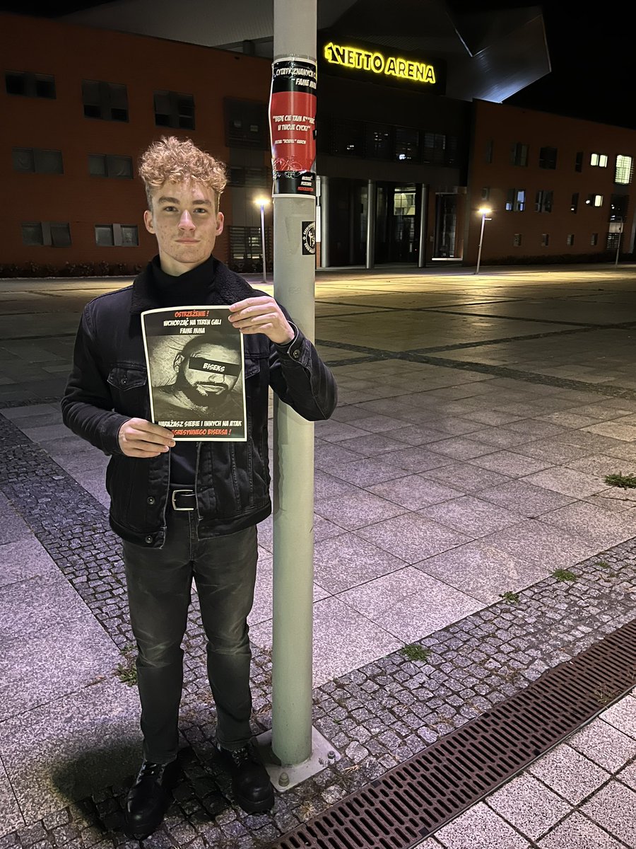 M_Szczesny05's tweet photo. My Wszechpolacy sprzeciwiamy się patologii płynącej z patogal. W Szczecinie nie tolerujemy degrengolady płynącej z tego środowiska
#StopPatocelebrytom https://t.co/WS48WFjbed