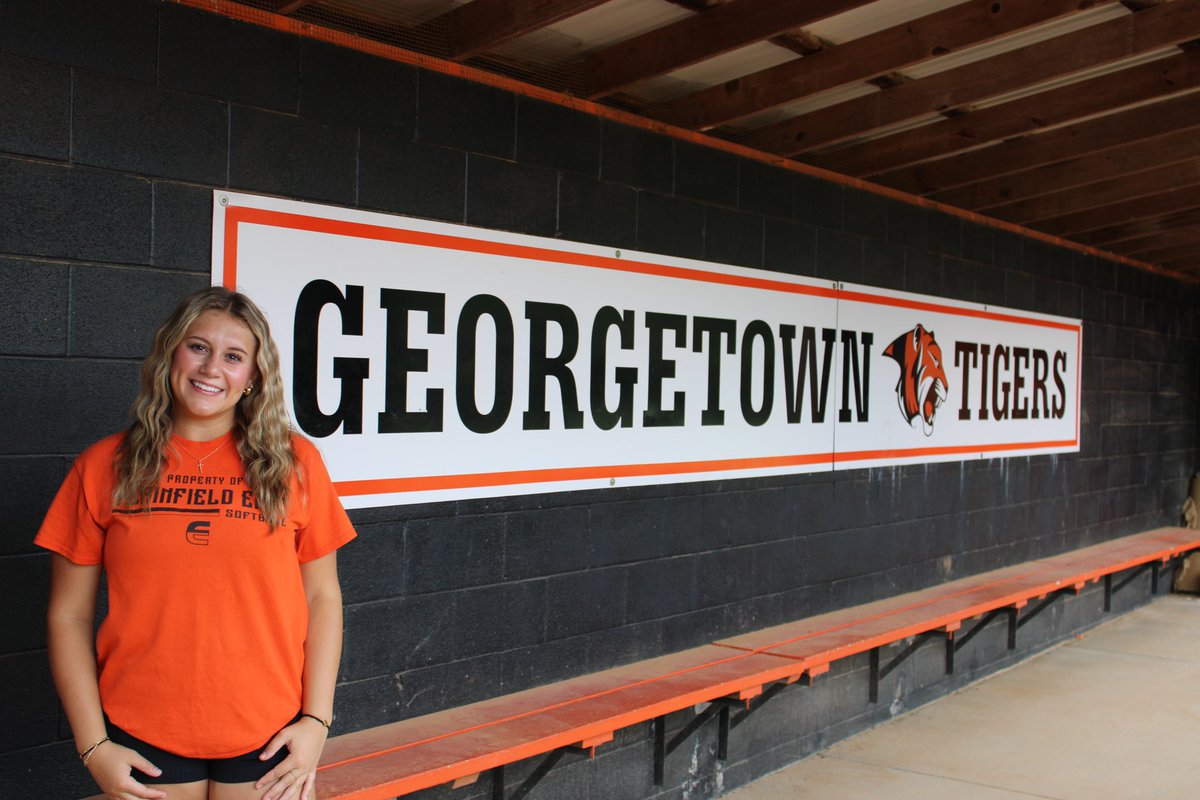 corinne_garmon's tweet photo. Softball has been a huge part of my life which I am so blessed and grateful for. THANK YOU to all that have supported me as I am SO happy to share my verbal commitment to Georgetown College in KY. Thank you to Coach Thornton for this opportunity! Thank you to my many coaches, I would not be the player I am today without you all. I am so grateful for the many friends made in the game, and families who have continued to cheer me on and have made me feel so loved. I cannot thank my family enough for their continued encouragement and constant support in my journey. Most of all, thanks and praise to GOD for guiding me into this new chapter of my life. Go tigers!    🐅 🧡 @GC_SoftballTeam @GC_CoachT @CoachDave_GC @GCCoachKelli @CheetahsBaer @joshbaer24