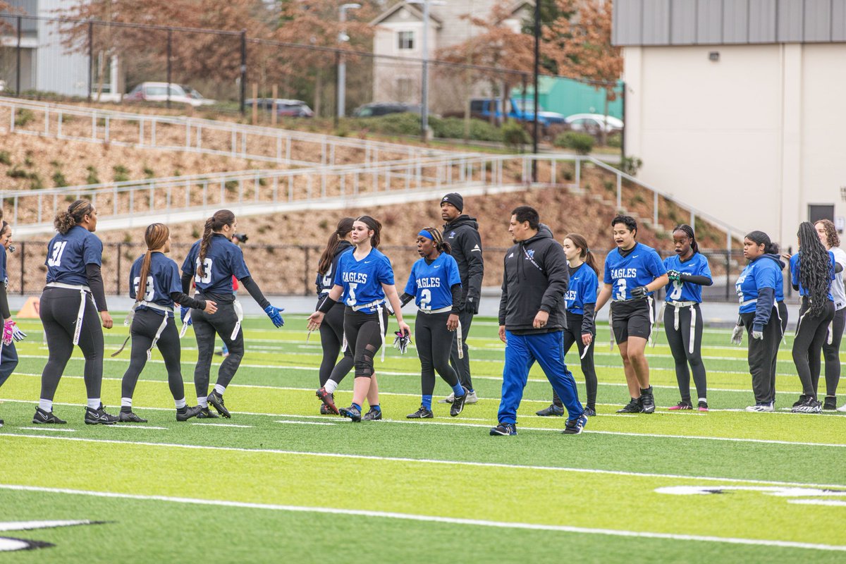 FWPS210's tweet photo. The @Seahawks unveiled a new wall design at Lumen Field celebrating girls flag football athletes, featuring players from various schools, including @federalwayhigh senior, Tajunique! We're so #FWPSProud to see Tajunique representing these incredible athletes.
#FWPSAthletics https://t.co/nuOM4oazVv