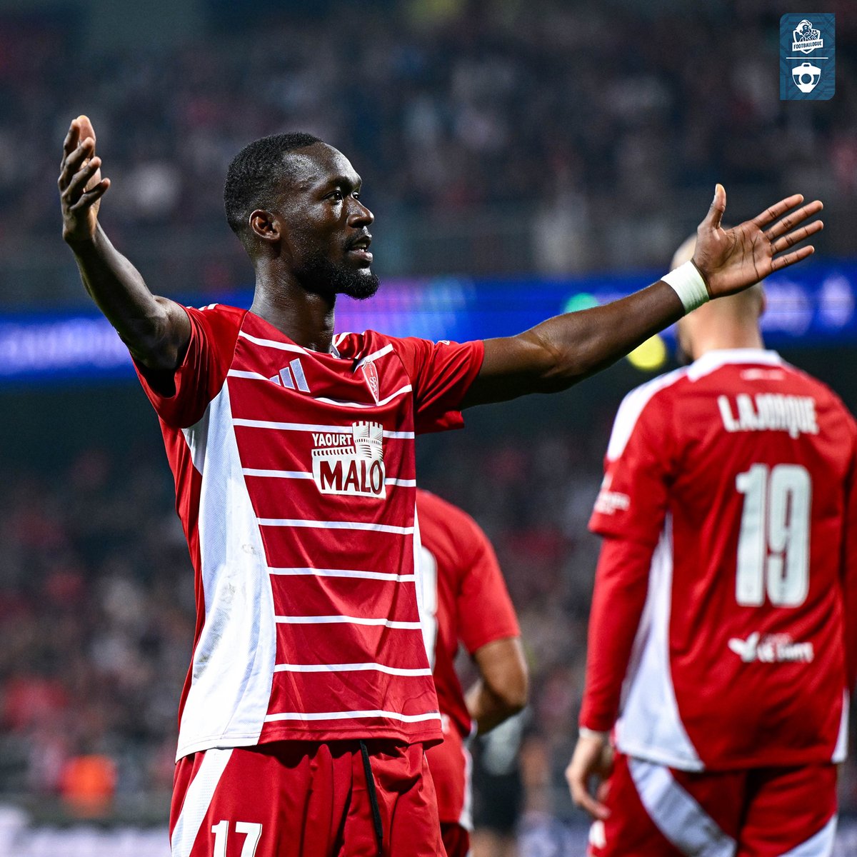 Footballogue's tweet photo. 🥈 Brest 2e de la Ligue des Champions 

🥈 L’Olympique Lyonnais 2e d'Europa League 

𝑪'𝒆𝒔𝒕 𝒇𝒓𝒂𝒏𝒄̧𝒂𝒊𝒔 ✨🇫🇷 https://t.co/FhkjySn1eo