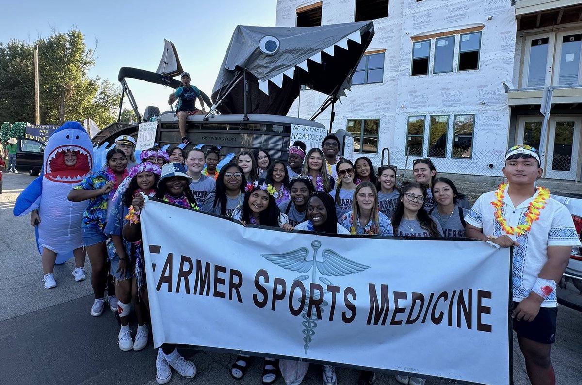 There’s a Shark in the water!!!!
HOCO Parade 2024 is in the books &amp; this crew killed in! 
Now let’s go <a href="/LHSFball/">Lewisville Football</a> let’s follow this up with a WIN against Braswell! 
#farmerpride #homecomingintexas #jaws #hoco2024