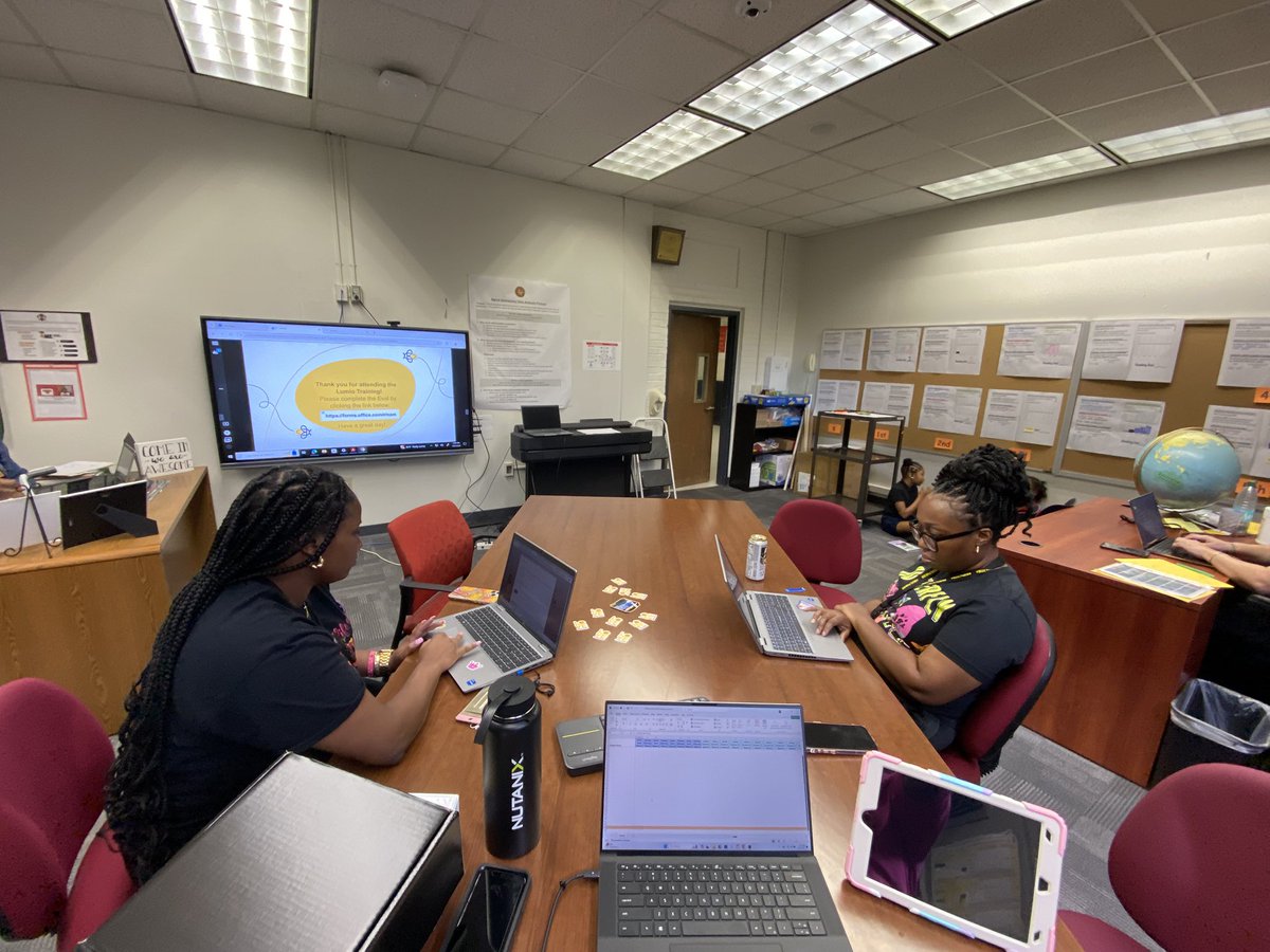 Tamoco Hill tweet media