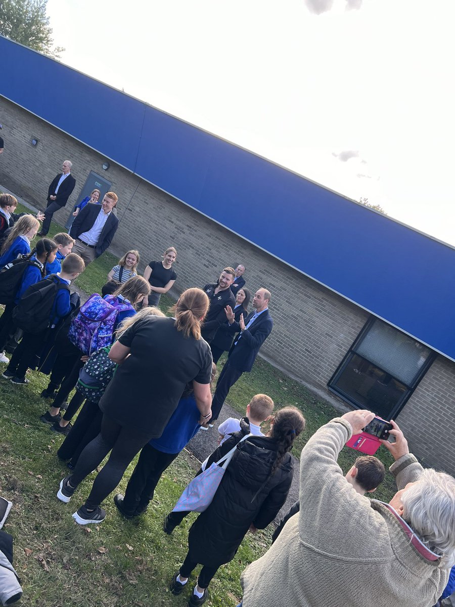 derwentsideasc's tweet image. Today, our Coaches Paul Woodley, Jay Manners, Paddy Speight, and swimmers Tegan &amp;amp; Ceinwen Bishop attended the re-opening of Birtley Community Pool! 🏊‍♀️

highlight of the day was meeting HRH Prince William, alongside some of our nation’s Olympic and Paralympic champions! 🇬🇧🏅