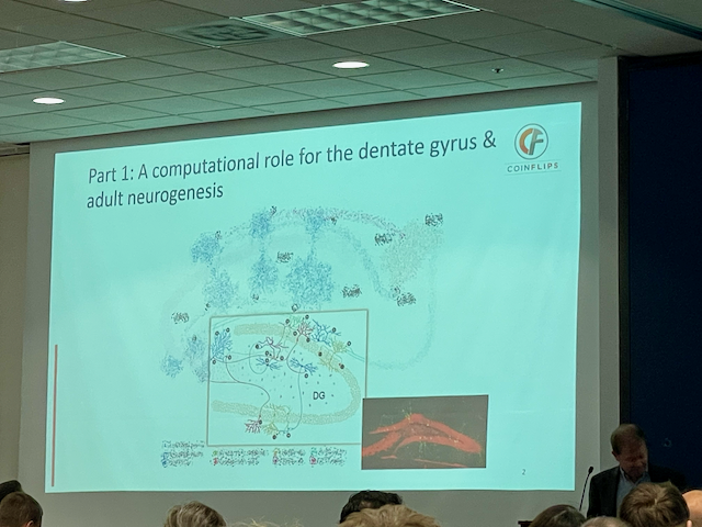 IEEEBrain's tweet image. Data? Who needs data? Really, really fascinating presentation by @harvardmed's @mh3936. Note the last bullet on his takeaway slide! Our next speaker is @SandiaLabs' @jbimaknee, who is giving insights into the symbiosis between #NeuromorphicComputing and understanding the #brain.
