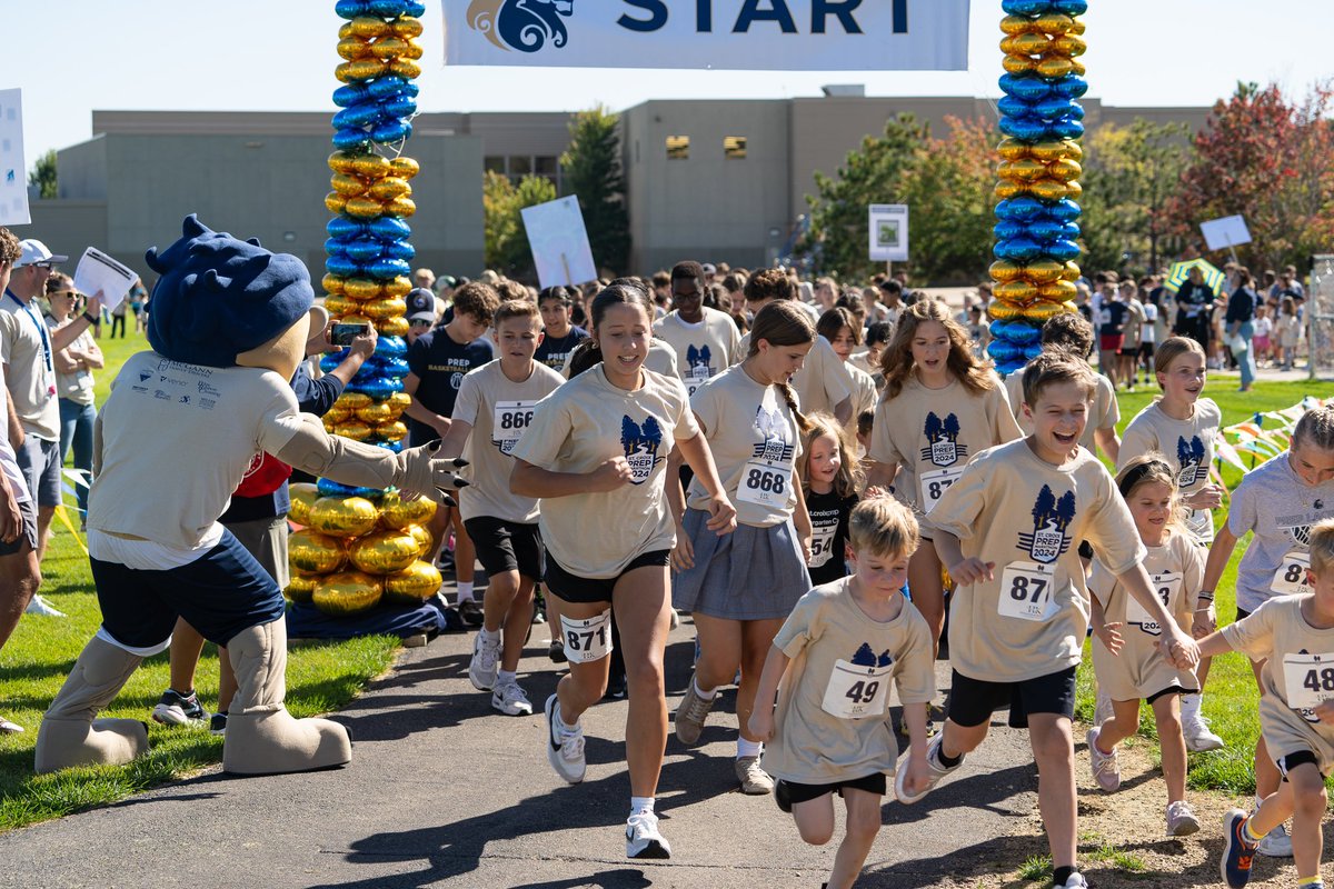stcroixprep's tweet photo. ๐ต 2024 St. Croix Prep Marathon ๐ก
TOGETHER WE RAISED A RECORD BREAKING $183,542!!
THANK YOU TO OUR AMAZING School Community Of Students, Families, Staff and Sponsors
๐ท: Kemmetmueller Photography
#stcroixprep #stcroixprepforlife #schoolmarathon #schoolfundraiser https://t.co/xesxgPMese