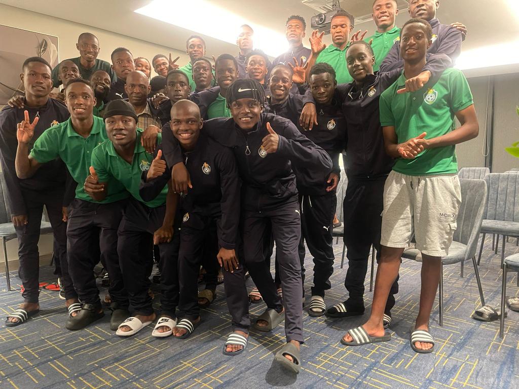 Simon_Marange's tweet photo. What a group, what a team , what an honour. https://t.co/WrMyHTEA7Y