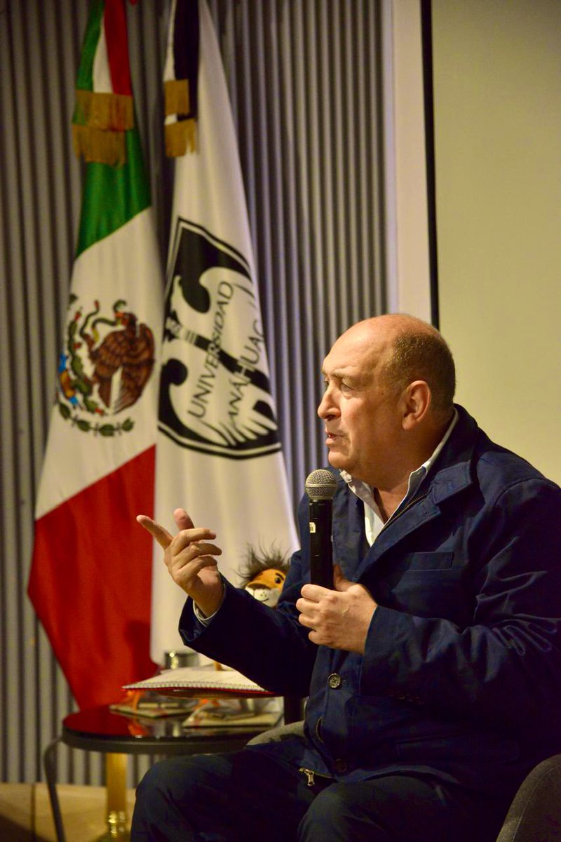 rubenmoreiravdz's tweet photo. En la Universidad @anahuac , tuve la oportunidad de dialogar con los estudiantes. Hablamos de la #ReformaAlPoderJudicial 

Junto al diputado @MarcoMendoza_B , reiteramos el compromiso del @PRI_Nacional de defender las instituciones y la democracia.