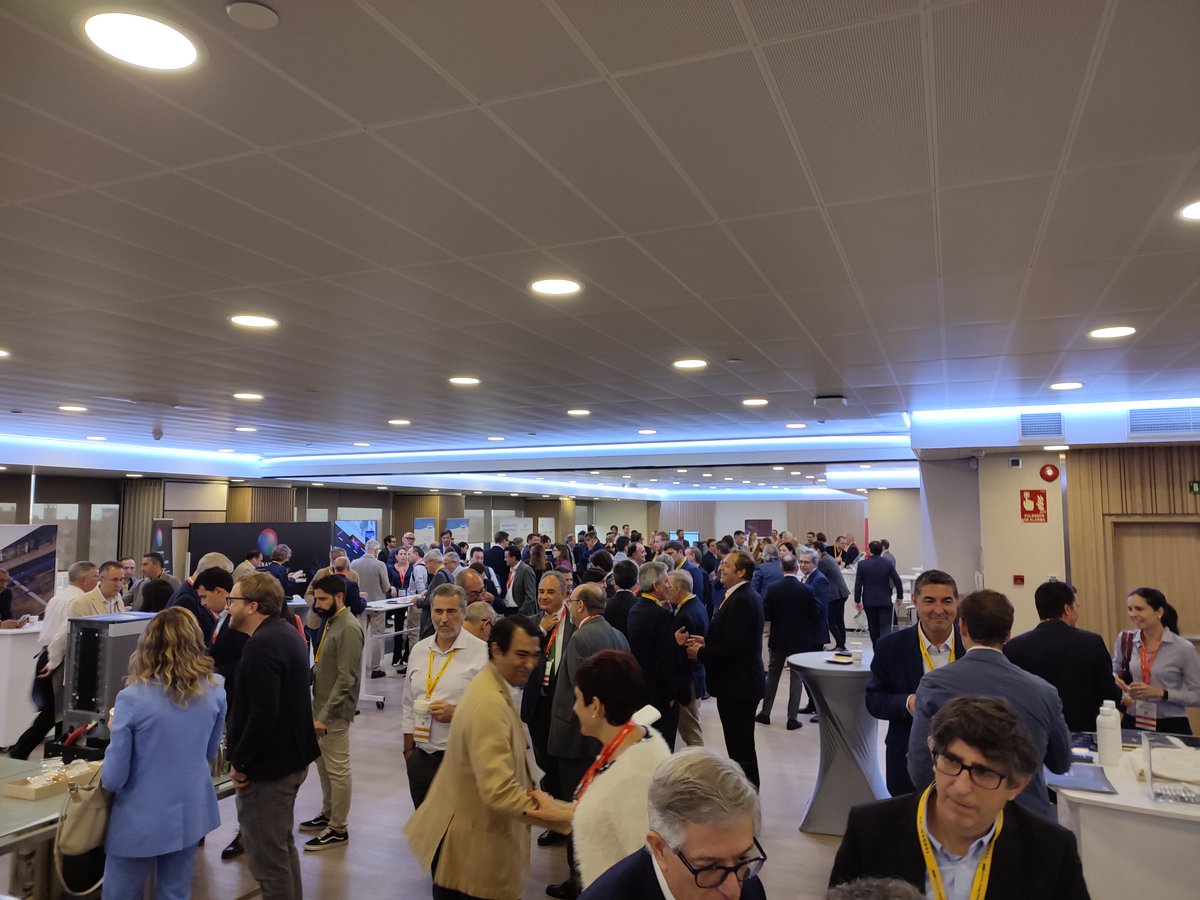 IAPSOLUTIONS's tweet photo. #IAPsolutions asistió al Spain Smart Water Summit 2024, dónde pudimos compartir experiencias con nuestros colegas del sector que nos permitirán avanzar en los próximos retos y desafíos.#IoT #SSWS2024 #agua #riego #sostenibilidad https://t.co/OcK4jbCGjJ