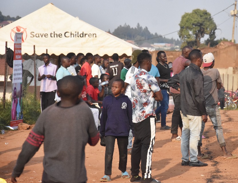 BMMShifters's tweet image. We send our sincere gratitude to @save_children @savechildrenug  for its continued support during our awareness programmes. 

#tofanakyokyogerekooo #AHealthyMind  #letsshiftnow  
@save_children @savechildrenug @CD_RAHU @joachyb @xrislol @STFUganda @YAHI_UG @reachahand