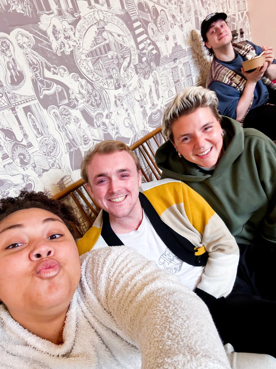 creakersmusical's tweet photo. First rehearsal selfie dump! 😝💩 https://t.co/efBwGwgP5X