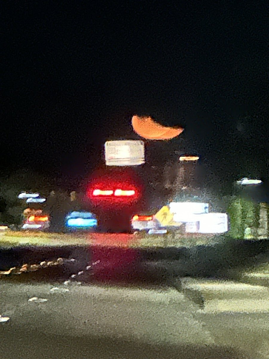 Ravtyn1's tweet photo. Moon https://t.co/gdfmUf0EM4
