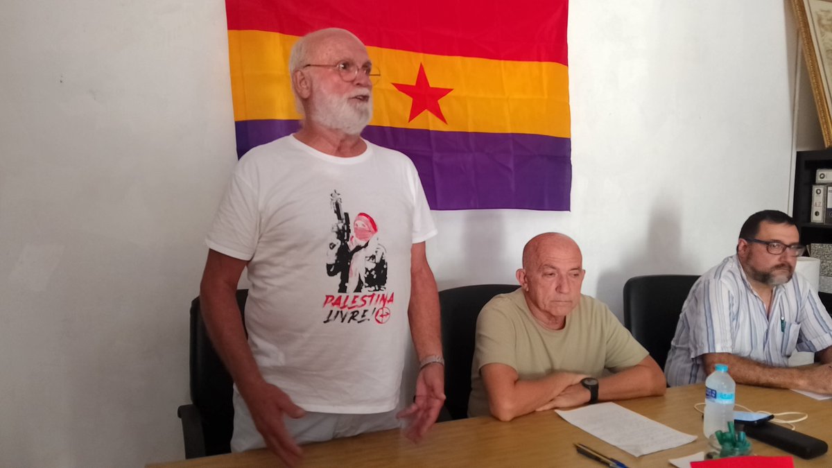 Antonio Lozano señala en 'Vivienda y República' las causas de la "vergonzosa" situación de la vivienda en Málaga y en España 

"Tras la explosión de la burbuja inmobiliaria, el sistema a los suyos. Y dejó tirado a los mindundis. Estamos repitiendo la historia"