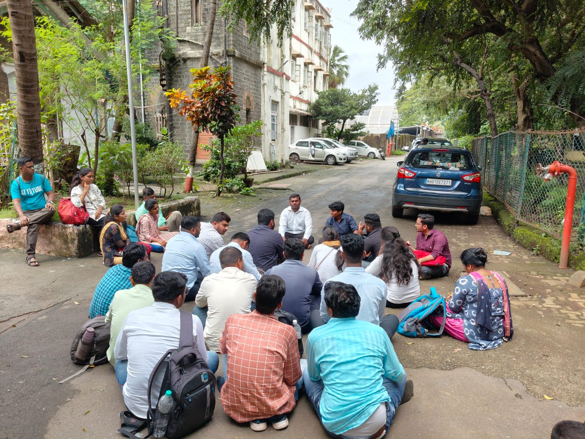 bvm1818's tweet image. आज संघटनेमार्फत 
DMER कार्यालय मुंबई येथे आंदोलन ठेवले होते 
त्याचे यश not joining order सुरू झाल्या आज 

अभिनंदन दोस्तो।
#RMBKS 
#BVM