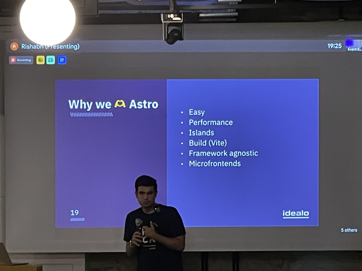 flp_perisic's tweet photo. Rishabh is sharing the journey of how @idealoTech moved from a JSP-driven frontend to @reactjs using a microfrontends approach, and the reasons behind choosing @astrojs over @nextjs and @remix_run #reactberlin #react @reactberlin https://t.co/i7swU9ctoZ