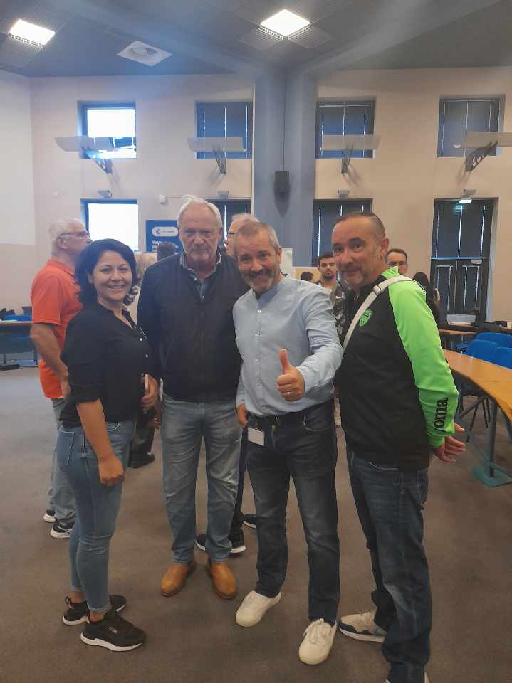 PierreGouzy's tweet photo. #Markethon: Encore une belle récolte solidaire sur l Aude: #Narbonne, 134 offres d emploi récoltées et 676 Entreprises visitées 🤩
Et toujours un réel plaisir de collaborer avec nos partenaires @GrandNarbonneCA @MLJNarbonne , @CCI_Aude et AGIR 🙏 à Marie, Domi et Christelle 😍😍 https://t.co/EualGwNaTN