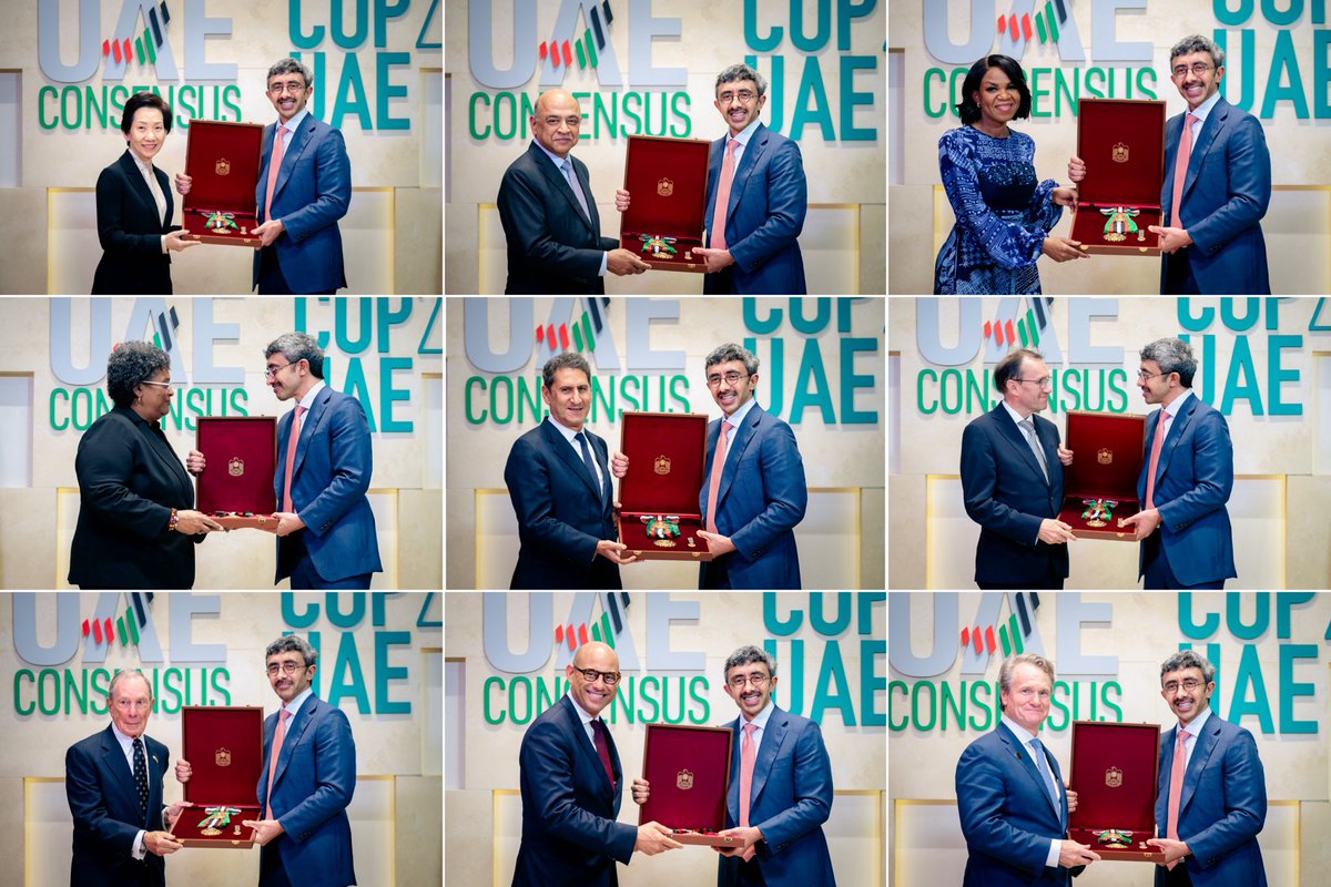 On behalf of the #UAE_President.. Abdullah bin Zayed honours international officials in #New_York for their role in #COP28.