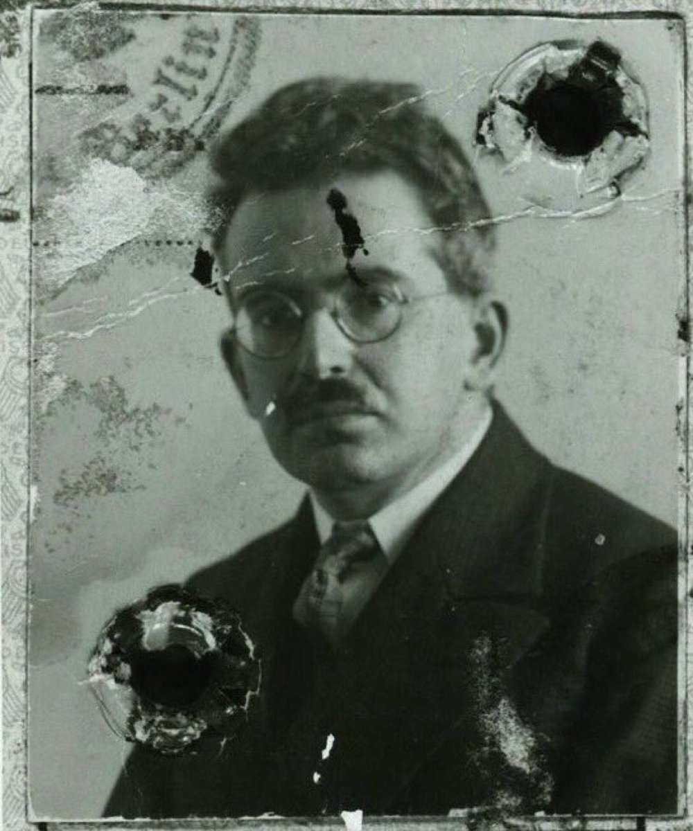 "That things 'just go on' is the catastrophe."
   ~ Walter Benjamin
Ended his life on this day, in 1940

thanks to <a href="/Samantharhill/">Samantha Rose Hill</a>