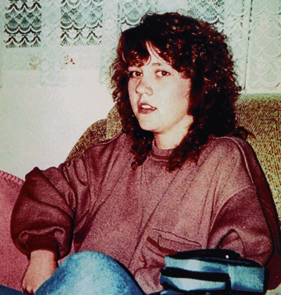 LearnVicki96953's tweet image. I am taking a short break from lives, just a few days, while I research cases and get back into organising my Spanish classes -see my community post youtube.com/channel/UCrHw0…
Take care #markwilliamsthomas #peterfaulding #nicolapayne #coventry #missing #truecrime #britishcrime