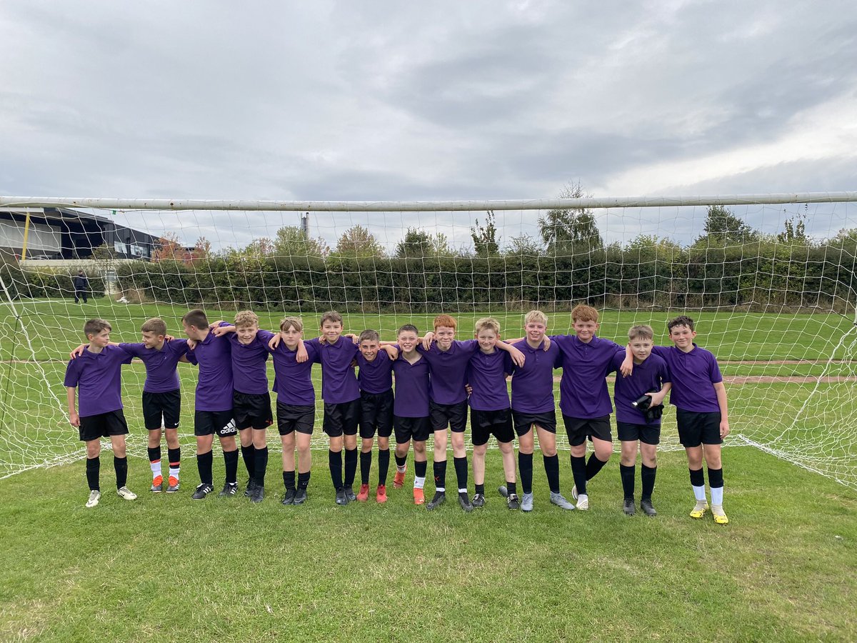OAC_PE's tweet photo. Last evening our first round of football and netball fixtures were played against Kirk Balk! 🏐⚽️

Over 80 students represented Carlton, some doing so for the first time! A mixed bag of results was fitting with all games being competitive 💪 https://t.co/knZF4K6MDy