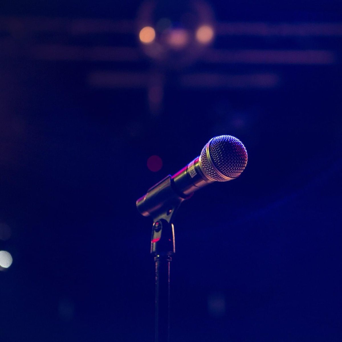 aspectsfestival's tweet image. Calling all poetry lovers! 🔈 
The Poetry Slam ULSTER FINAL is taking place this Saturday, 28 September at Studio 1A, Bangor! 🎤

Performance poetry at its best – don’t miss it!

Tix: £5

Booking at: aspectsfestival.com/whats-on/poetr…

#AspectsFestival #Aspects24 #PoetrySlam #poetryni