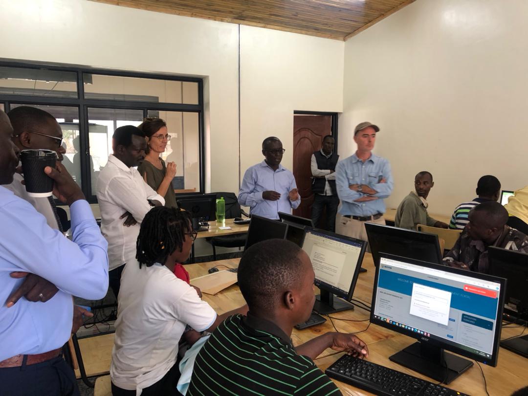 Musanze District (@musanzedistrict) on Twitter photo Umuyobozi wa <a href="/MusanzeDistrict/">Musanze District</a> <a href="/NsengClaudien/">NSENGIMANA Claudien</a> ari kumwe na <a href="/alex_kanayoge/">Alex Kanayoge</a> bakiriye itsinda rya <a href="/EnabelinRwanda/">Enabel in Rwanda</a> ryari riyobowe n'Umuyobozi Mukuru wayo Madame Virginie baje kwerekana Umuyobozi mushya wa Enabel no kureba bimwe mu bikorwa byakozwe n'uyu mushinga.<a href="/EnabelinRwanda/">Enabel in Rwanda</a> Umuyobozi wa <a href="/MusanzeDistrict/">Musanze District</a> <a href="/NsengClaudien/">NSENGIMANA Claudien</a> ari kumwe na <a href="/alex_kanayoge/">Alex Kanayoge</a> bakiriye itsinda rya <a href="/EnabelinRwanda/">Enabel in Rwanda</a> ryari riyobowe n'Umuyobozi Mukuru wayo Madame Virginie baje kwerekana Umuyobozi mushya wa Enabel no kureba bimwe mu bikorwa byakozwe n'uyu mushinga.<a href="/EnabelinRwanda/">Enabel in Rwanda</a>