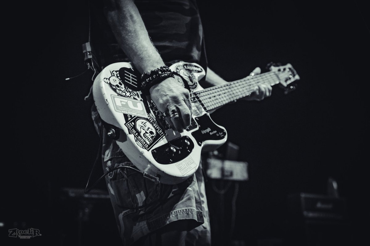 Peter Hook tweet media