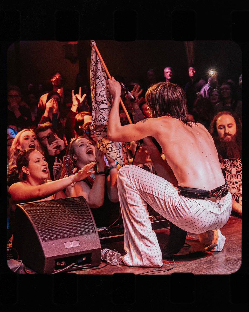 Mac Saturn (@macsaturn) on Twitter photo Mac Is Back! Limited tickets for our quick run in Boston + Albany are available now at MacSaturn.com
10/9 - Boston, MA | Brighton Music Hall
10/10 - Albany, NY | Empire Underground
📸 <a href="/gabriellastephc/">Gabriella S. Csapo</a> Mac Is Back! Limited tickets for our quick run in Boston + Albany are available now at MacSaturn.com
10/9 - Boston, MA | Brighton Music Hall
10/10 - Albany, NY | Empire Underground
📸 <a href="/gabriellastephc/">Gabriella S. Csapo</a>