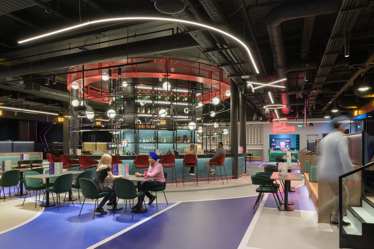 Gensler_Europe's tweet image. Our design for TOCA Social at Birmingham&apos;s Bullring transforms an iconic space into a vibrant entertainment venue.
📸: Tom Bird

#TOCASocialDesign #GenslerBirmingham #ImmersiveDesign #StadiumInspiration #AdaptiveReuse #InclusiveDesign #FutureOfEntertainment #Birmingham #Midlands