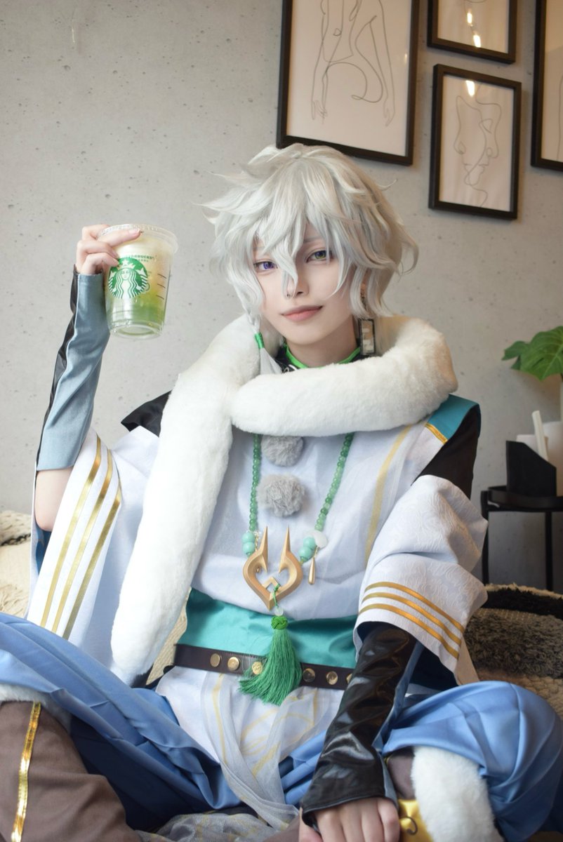 ema_2434cos's tweet photo. cos 🥷🔫

いつもと加工変えてみた🥤 https://t.co/B7lwpBufd9