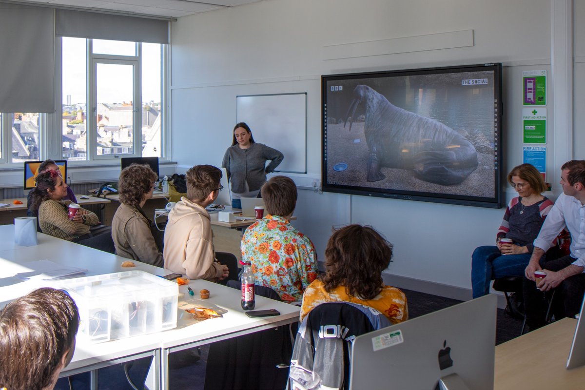 NESCollege's tweet image. 🎬 Exciting projects ahead! 🎬

Yesterday, BBC Scotland producers visited NESCol City Campus to collaborate with our Media students on an exciting project for BBC’s The Social. Stay tuned! 🎥✨

#NESCol #TheSocial #MediaStudents #CreativeCollaboration #CityCampus #FilmAndMedia