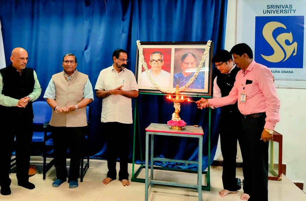 SUIET_Mukka's tweet photo. Chief Guest, renowned Civil Engineering Expert & Retired Principal of Bantwal Government Polytechnic College Dr. Chinnagiri Gowda inaugurated #TechnoWeek2024 program.
Dr. K. Satyanarayana Reddy, Vice Chancellor of #SrinivasUniversity presided over the program.
#TechnoWeek 2/n https://t.co/vBVEHySYyc