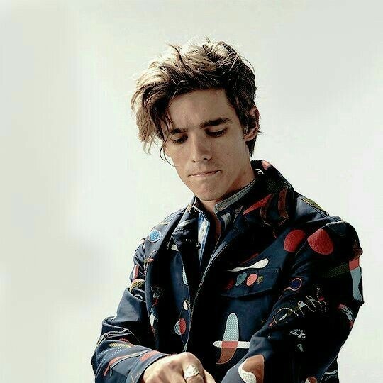 #NuevaFotoDePerfil

Toy to guapetón