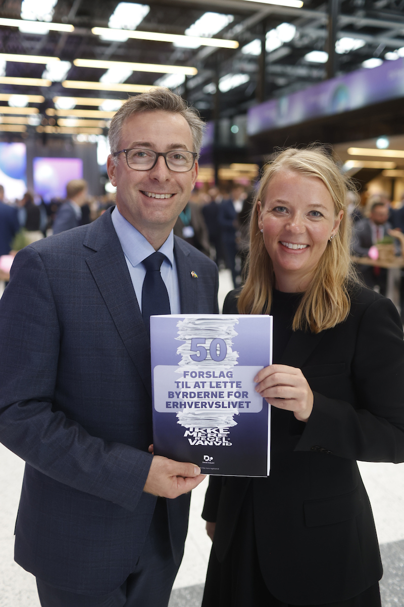 Tak til <a href="/HansAndersenV/">Hans Andersen (FinansHans)</a> for at tage imod DI's 50 forslag til at lette byrderne for erhvervslivet.

Hans Andersen er formand for den arbejdsgruppe, Folketinget har nedsat for at mindske virksomhedernes administrative byrder. Vi er meget flade for hans opbakning.

Vi ser frem at