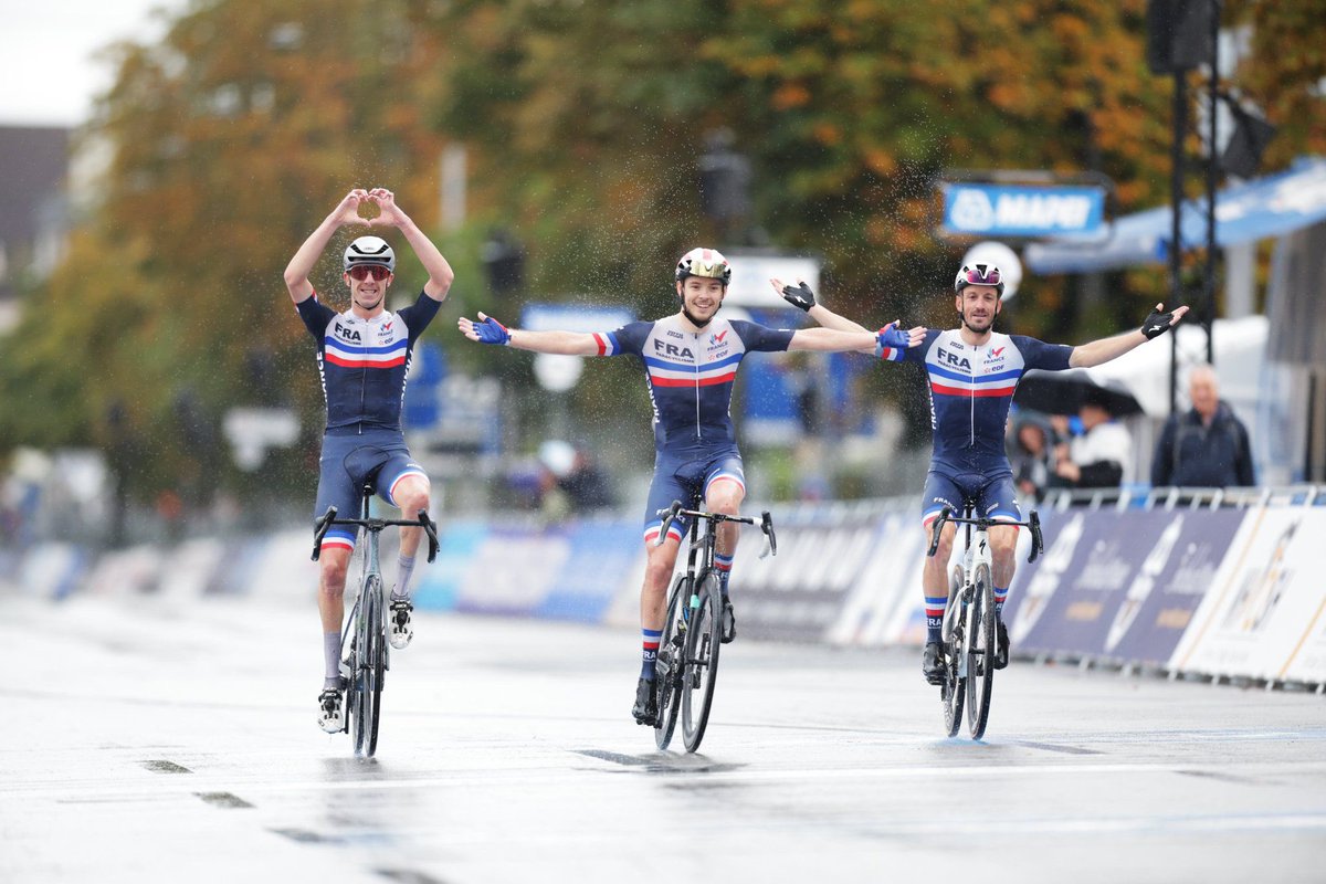 FFHandisport (@ffhandisport) on Twitter photo TRIPLÉ 🥇🥈🥉
Après le CLM en catégorie C4, nos #BleusHandisport continuent de mettre la concurrence dans le rétro sur la course en ligne des Mondiaux  🫶🤷♂️🤷♂️
🌈🥇 Gatien LE ROUSSEAU 
🥈Mattis LEBEAU
🥉 Kévin LE CUNFF 
📸UCI 
#Zurich2024 TRIPLÉ 🥇🥈🥉
Après le CLM en catégorie C4, nos #BleusHandisport continuent de mettre la concurrence dans le rétro sur la course en ligne des Mondiaux  🫶🤷♂️🤷♂️
🌈🥇 Gatien LE ROUSSEAU 
🥈Mattis LEBEAU
🥉 Kévin LE CUNFF 
📸UCI 
#Zurich2024