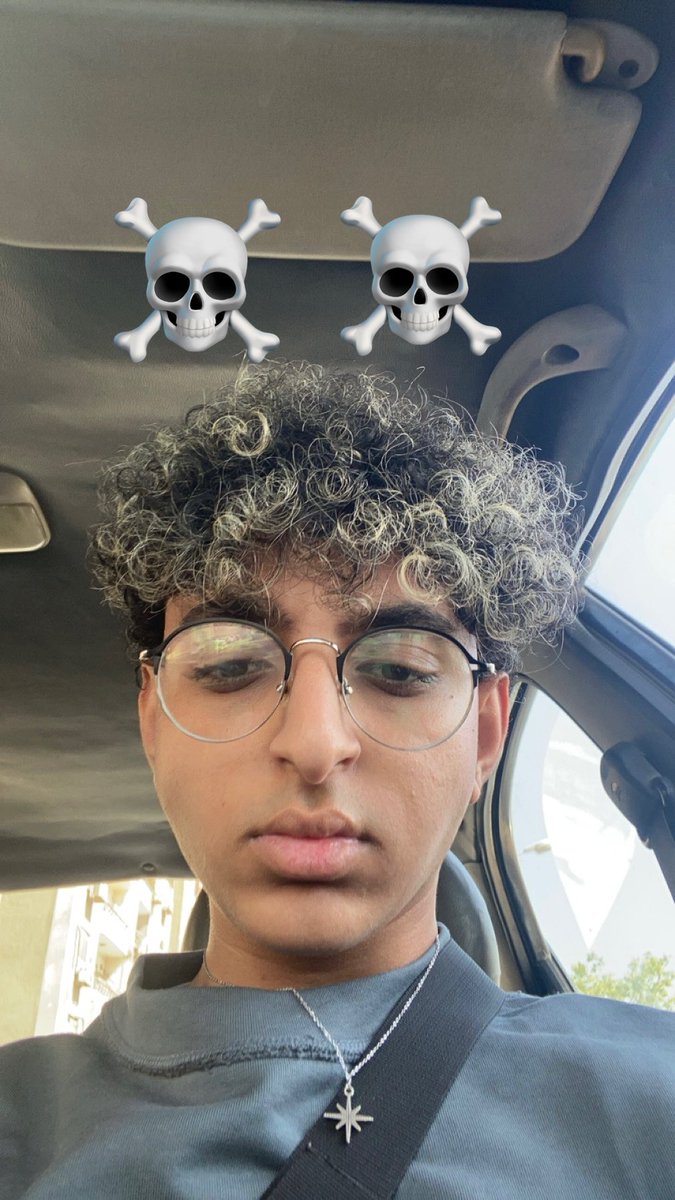not contracted anymore , you can contact me here or through my discord : santa444   🏴‍☠️