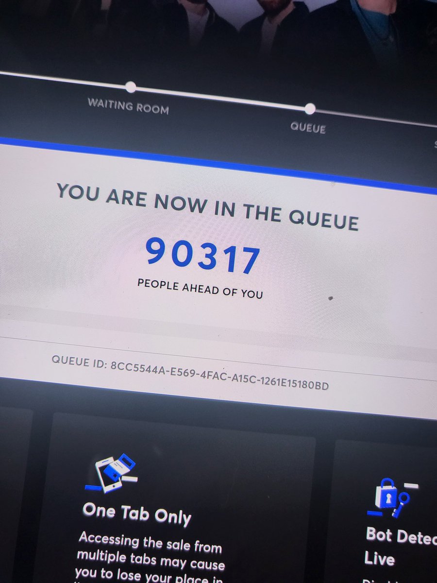NuSeven's tweet image. #coldplayconcert
Well this has been a siht day. Number 25.000 in line until I finally got in and was thrown out from #Ticketmaster for some reason. Number 125.000 when I had to stay in-line again. You would think I would get a better spot for the extra concerts. But noooo.