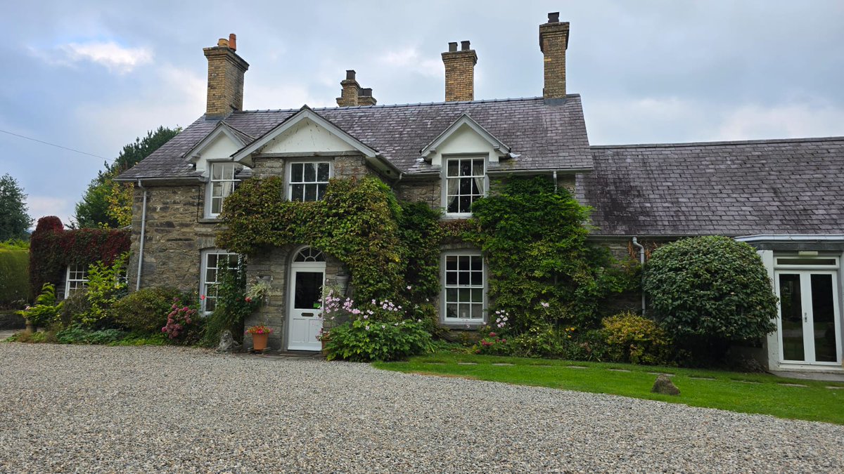 We are a bit quieter than I'd like over the next couple of weeks before shooting season kicks off. 

Everybody loves a bargain. So subject to availability and from 26/9 to the 13/10. Dinner, bed and breakfast for 2 at Tyddyn Llan from £280. 

Call 01490 440264 to book!