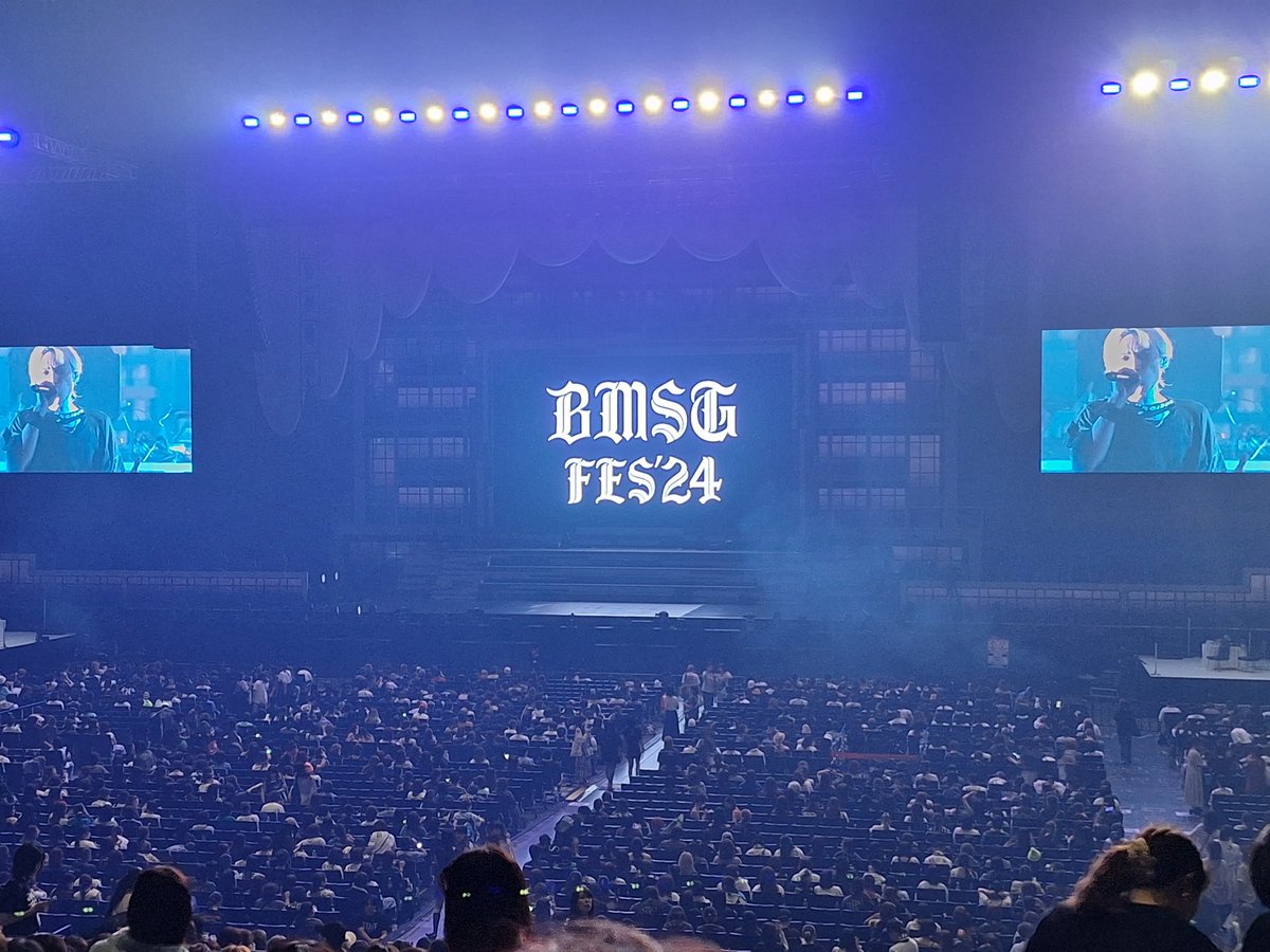 2005914aaa777's tweet photo. この間の連休は友達に誘われて初めてBMSGフェスに初参戦‼️
気になるアーティストに逢えたし、初めて生でBE:FIRSTの歌が聞けた事に感動した💕
また来年も行きたいなぁ
#BMSG
#BMSGフェス 
#BEFIRST 
#MAZZEL 
#SKYHI 
#BEFIRST_LEO https://t.co/vfX0o5N9a9