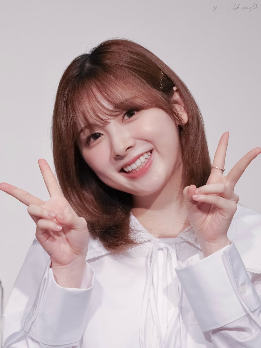 20240921 RISE UP 全員サイン会 大阪 4部 どの角度も全てかわいい