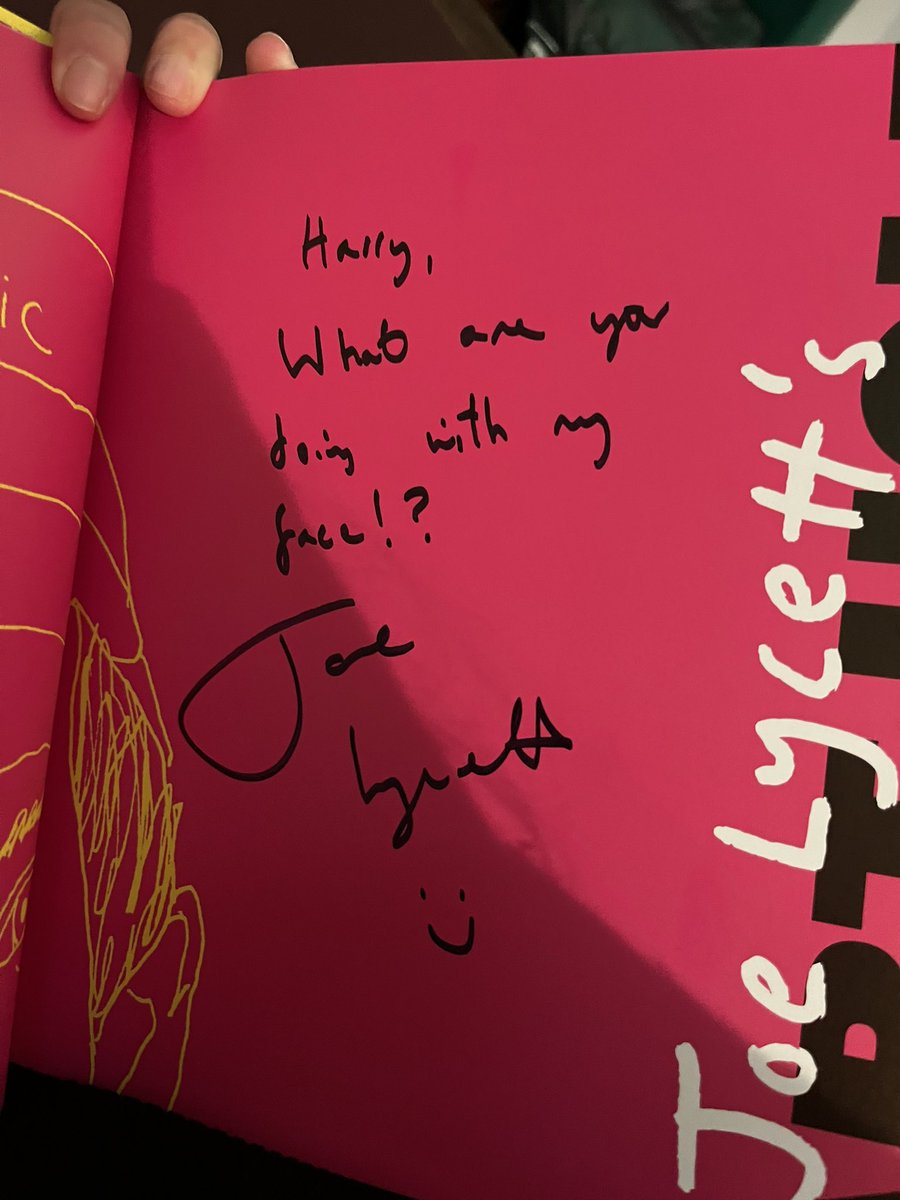 JazjaAllen's tweet photo. Amazing to meet @joelycett aka Harry’s twin at his Art Hole book signing today, what a lovely guy 🫶🏻 https://t.co/cg9gtje3b9