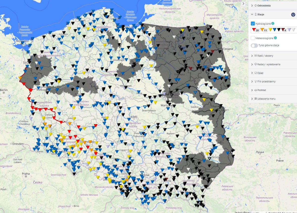 #IMGWlive | 15:45 26.09
🌊Stany wody na rzekach w Polsce układają się głównie w strefie wody niskiej i średniej;
📉Przeważają spadki. 
🔴20 przekroczeń stanów alarmowych i 🟠11 ostrzegawczych.
hydro.imgw.pl