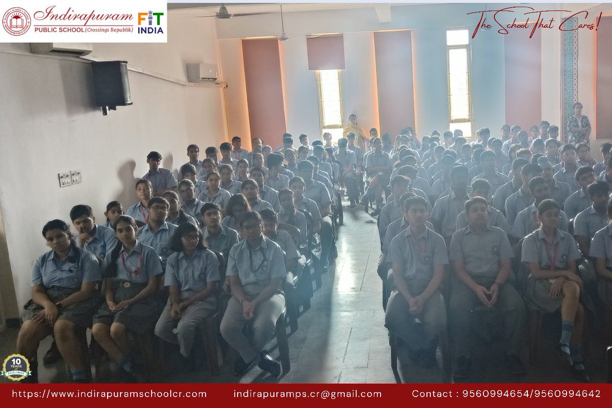 IPSCR hosted a Motivational/Leadership Talk as part of the School Innovation Council activities for classes IX to XII. The session featured Prof. P.V.M Rao, Dean Coordinator of the Design Innovation Center at IIT Delhi.