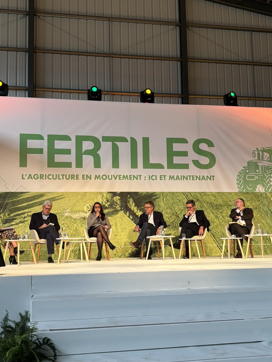 telexhauser's tweet photo. #Fertiles « 1 million d’hectares de betteraves cultivés en france face à 40 millions d’hectares de soja cultivés au Brésil » !
La décroissance agricole n’a pas sa place, gardons en Europe l’excellence et la production @AlexRassaert @EureenNormandie https://t.co/pWF3wEJUHA