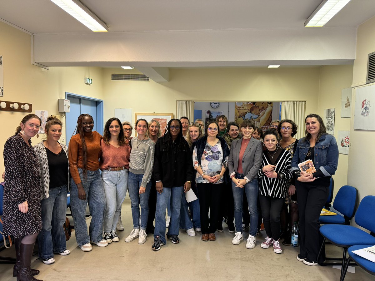 TambourdeSilenc's tweet photo. Merci, cher Étienne, de croire en moi et de m'offrir cette belle opportunité. Je suis impatient de découvrir ce que ce mois à Ambert me réserve et de créer des souvenirs inoubliables avec tous ceux que je rencontrerai.
#Semerenterritoire
#EpiphanieDionrang
#Ambert/France https://t.co/6cV2uA9GS2