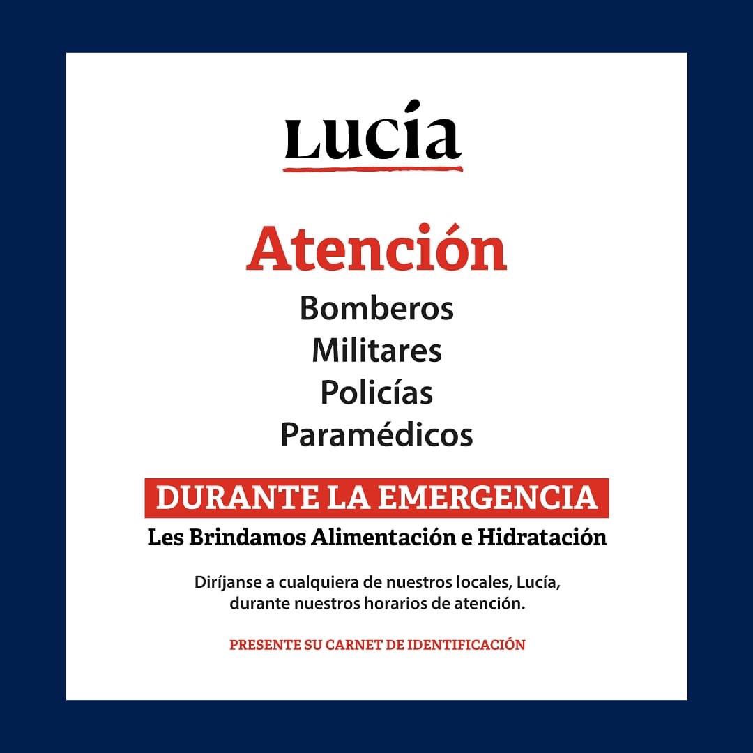 Maevaca's tweet photo. Varios restaurantes de # Quito ofrecen alimentación para bomberos, militares, policías y paramédicos tras los #incendioquito. 

¡Esto es solidaridad!¡Esto es #Ecuador!  🇪🇨 
#incendio #QuitoBajoAtaque #QuitoEnLlamas https://t.co/TUHCNwcwX6