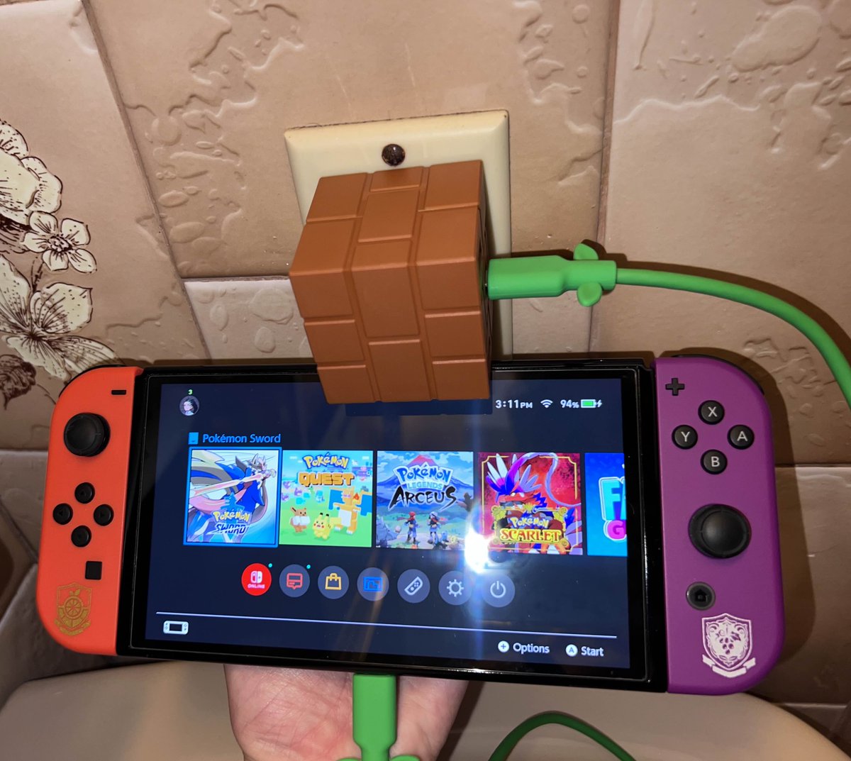 ehveevy's tweet photo. Want a cute Super Mario World Switch Dock that can charge your Switch? Here's the POWKONG Cubedock Switch Dock ☺️ get 30% by clicking this link: https://t.co/HPRCrIR0iO Thank you for sending me this! #POWKONG #Cubedock https://t.co/D7enO7vCBu