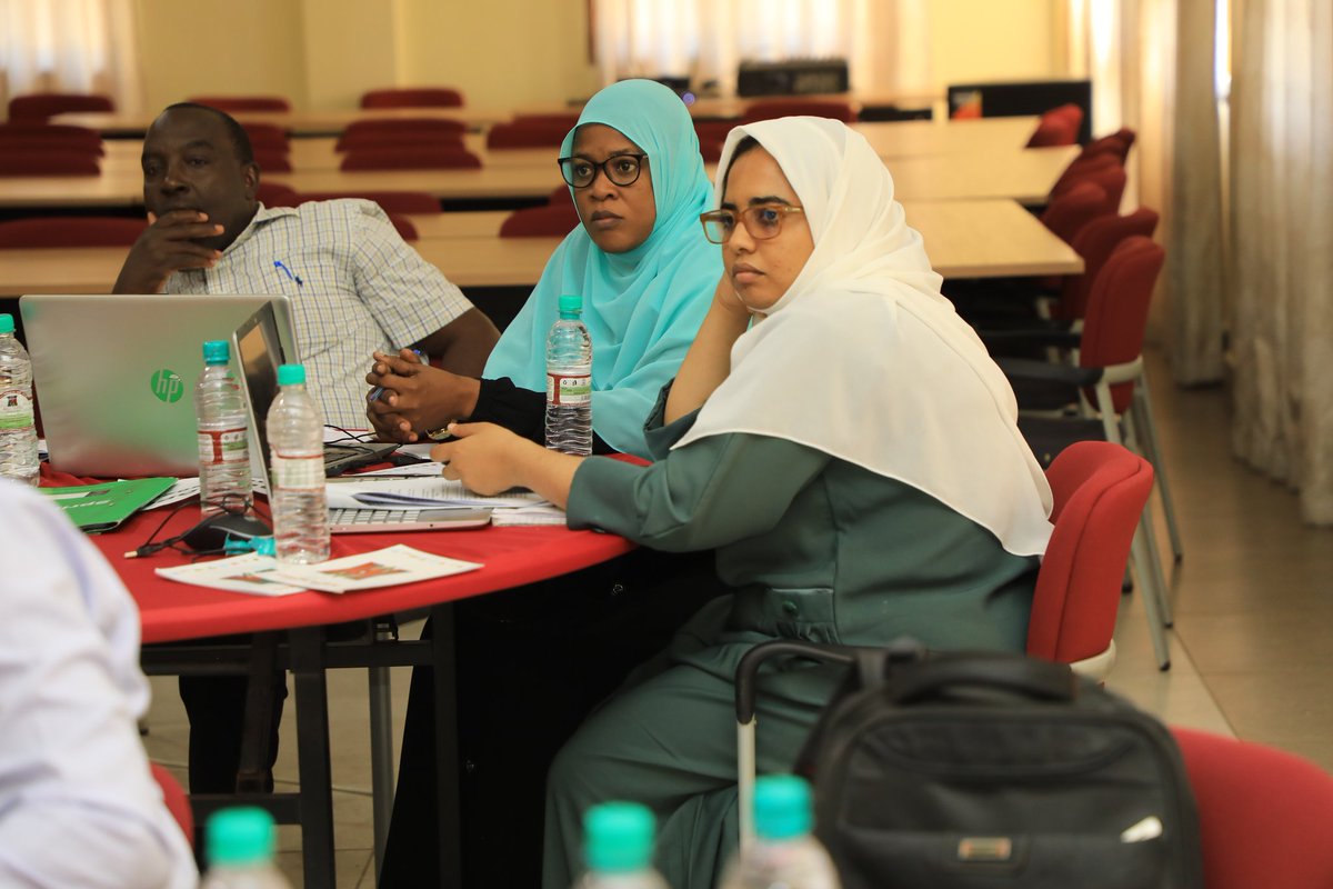 MCDT001's tweet image. This fund is designed to provide financial support to local entrepreneurs and communities, offering loans to boost development and drive empowerment initiatives.
 #MombasaEmpowerment #CommunityDevelopment #RevolvingFund #InclusiveGrowth
#MCDTVoices