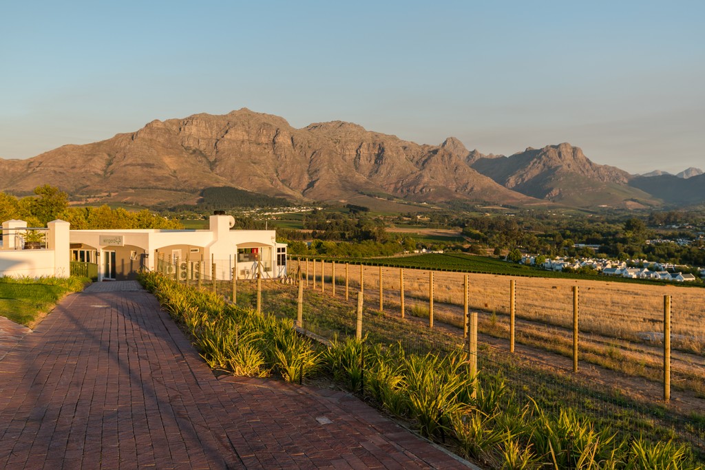 Tour These Towns This Heritage Month: a bucket list for South Africa in September

By @victoriaxxhill

Each province in South Africa boasts a town that is perfect to celebrate your heritage this September and beyond.

bit.ly/3N2eYUa

#southafrica #travel #heritage