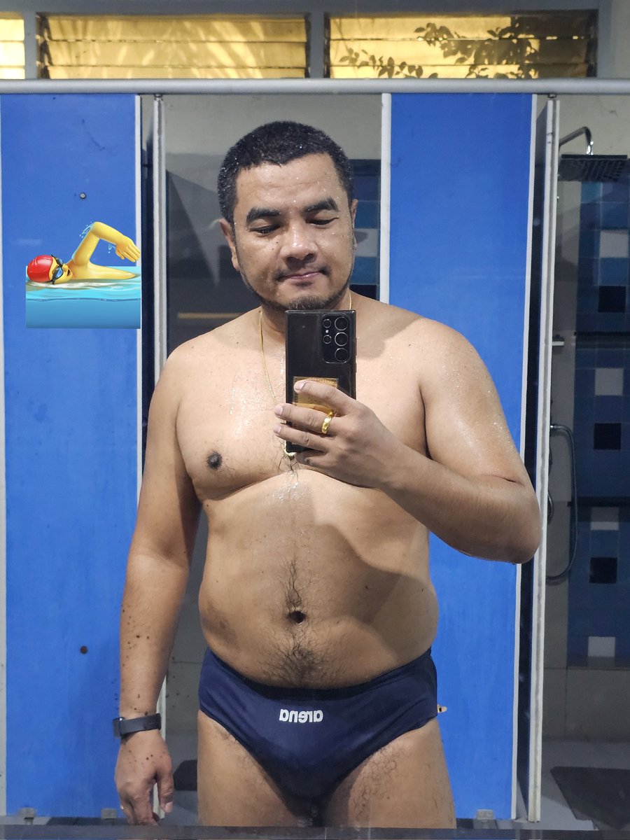 ...ว่ายน้ำตอนฝนตกก็สนุกดีนะครับ
#SereePhu